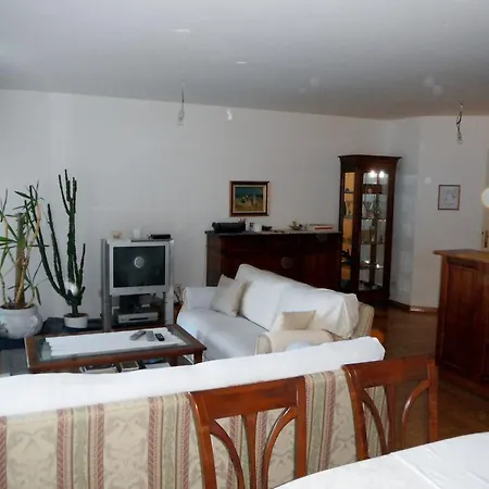 Appartement Marina Zenta *
